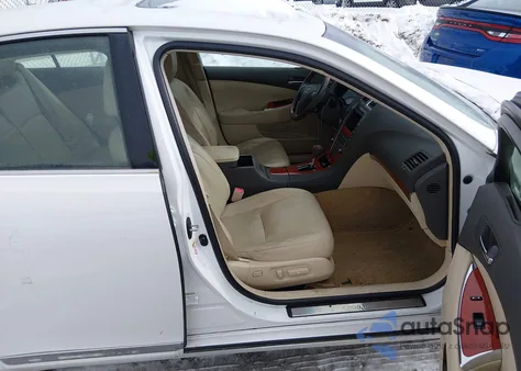 2011 Lexus Es 350 z USA, uszkodzony, nr VIN JTHBK1EG7B2447588